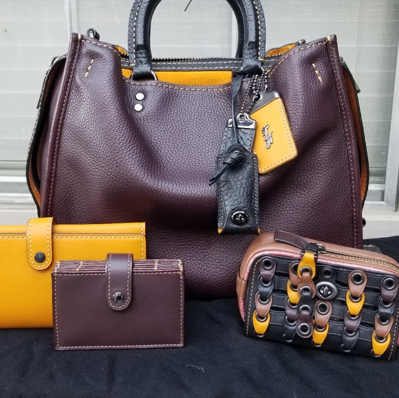 Meet Your Posher, Brooklyn - Picture 3 of 3